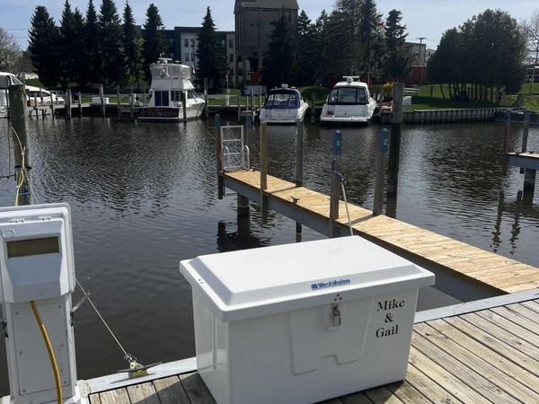 11 Wharfside, Unit 11, Grand Haven, MI 49417