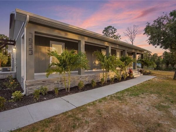 7933 5th TER, LABELLE, FL 33935