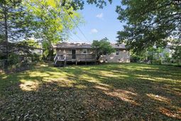 1411 Hemlock Street  photo 4