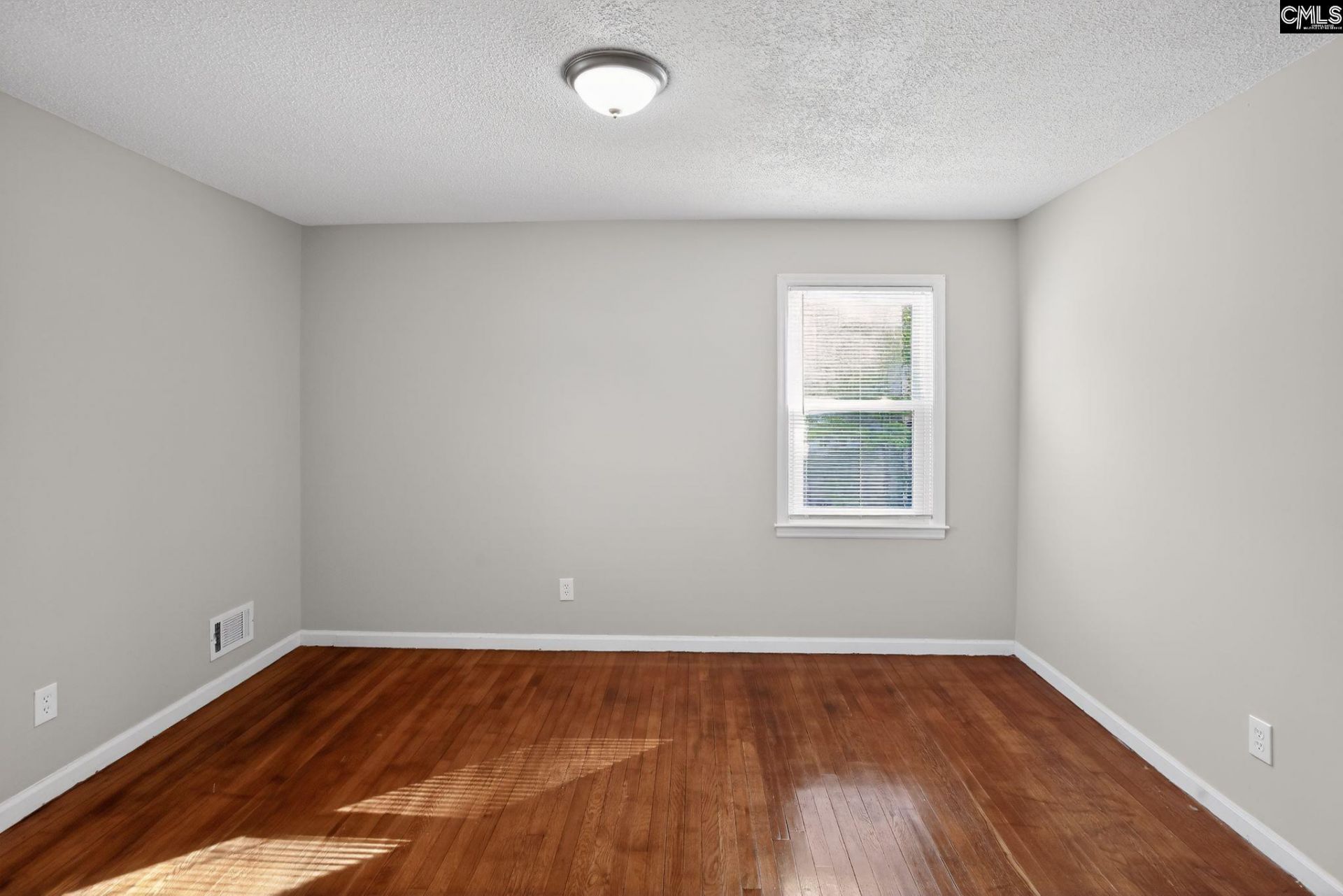 1411 Hemlock Street  Photo 9