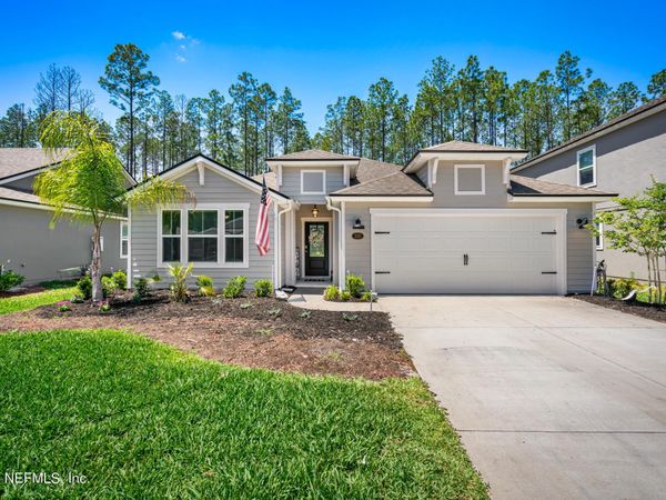 320 GLASGOW Drive, St. Johns, FL 32259