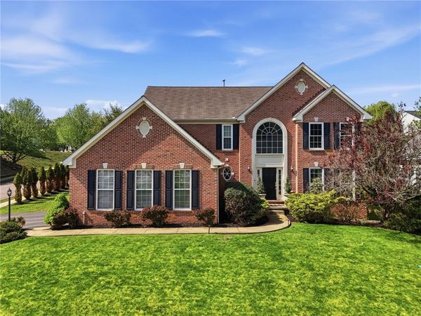 254 Cliffside Dr , Mars, PA 16046