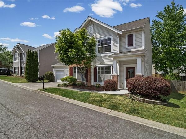 1204 Red Bud Lane , Canton, GA 30114