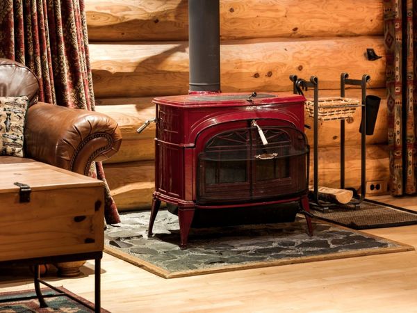 58200 E Marmot Road, Sandy, OR 97055