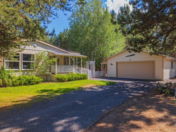 147135 Bills Road, Gilchrist, OR 97737