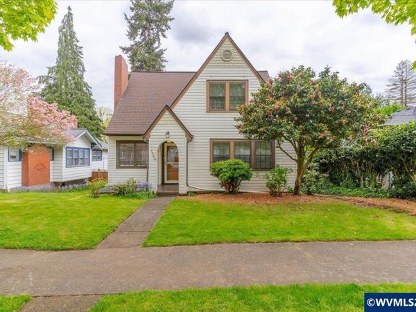 1860 High St SE, Salem, OR 97302