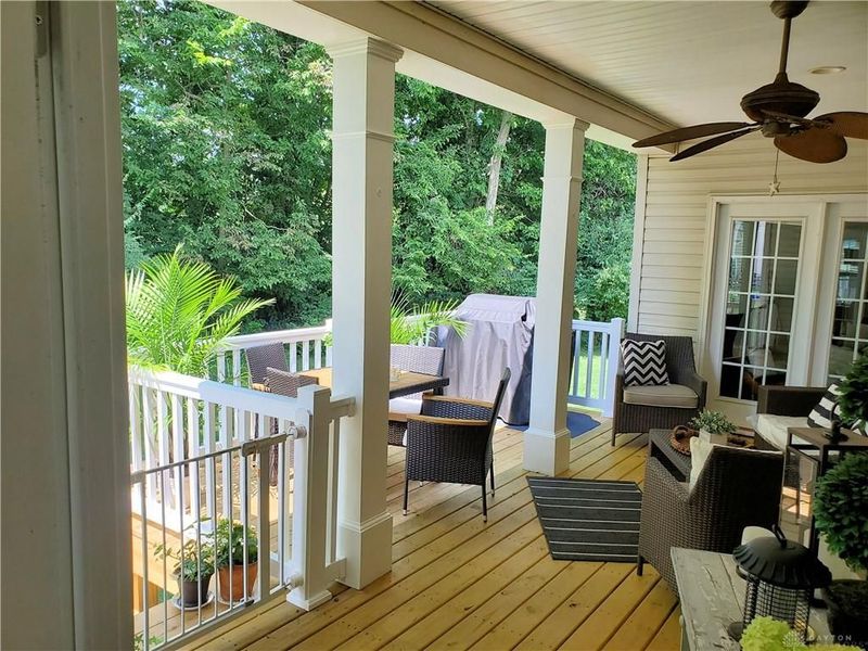 1979 Meadowsweet Drive, Lebanon, OH 45036 Photo 2