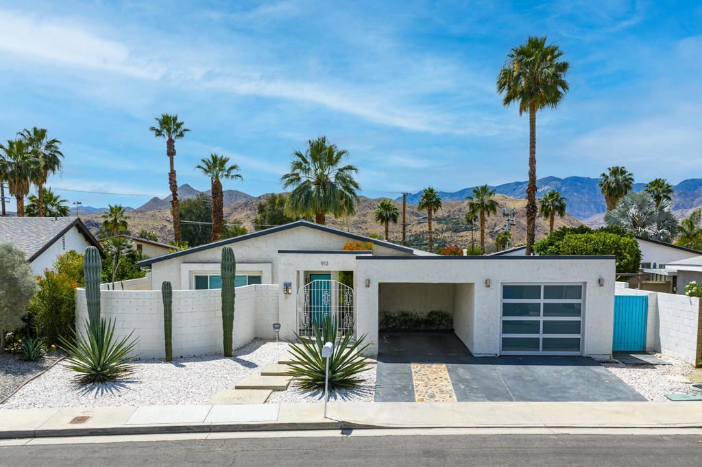 913 Arroyo Vista Drive, Palm Springs, CA 92264 Main Photo