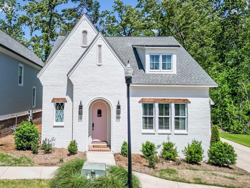 2029 Oak Lawn Loop, Oxford, MS 38655 Main Photo