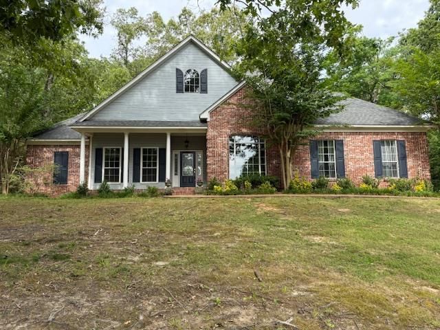 100 Nottingham Drive, Batesville, MS 38606 Main Photo