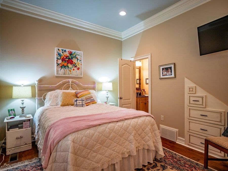 Property Image 38