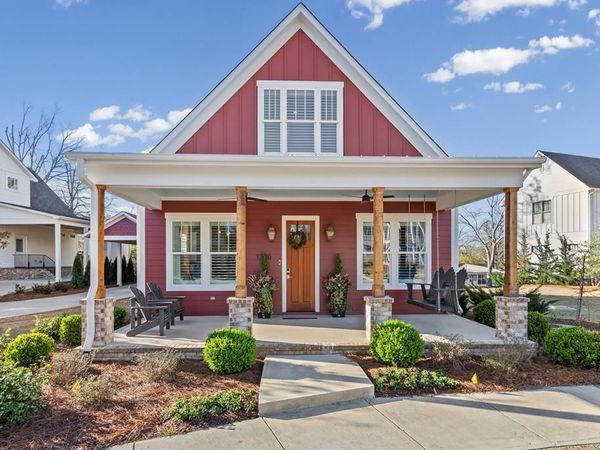 1300 Pleasant Dr, Oxford, MS 38655