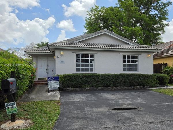 5335 SW 153rd Ave, Miami, FL 33185