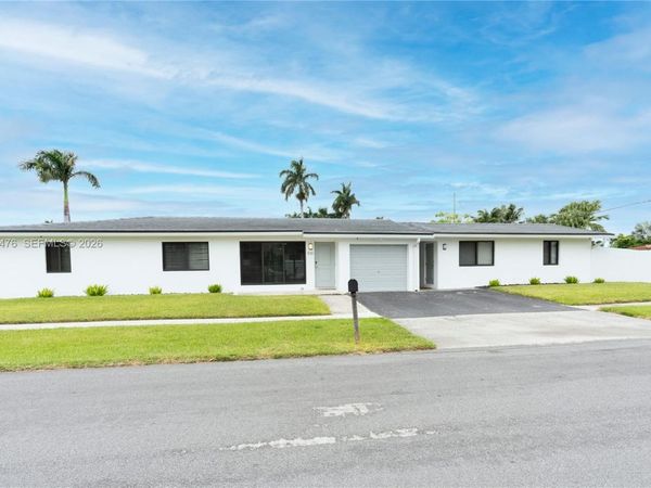 510 SE 3rd Ave , Unit A, Dania Beach, FL 33004