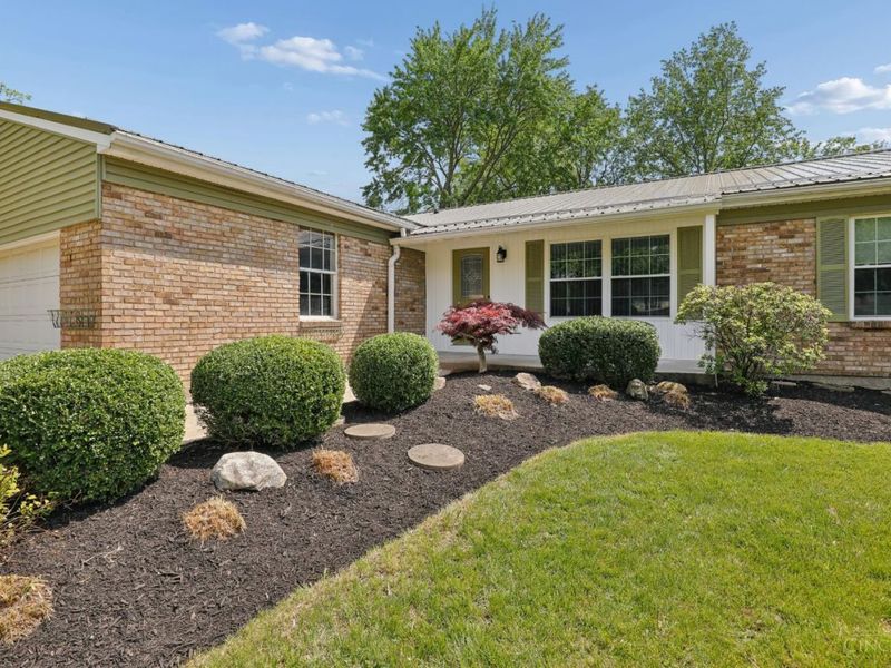 6707 Apache Way, West Chester, OH 45069 Photo 2