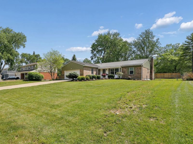 6707 Apache Way, West Chester, OH 45069 Photo 3