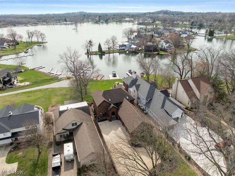 5453 East Boulevard NW, Canton, OH 44718 Photo 2