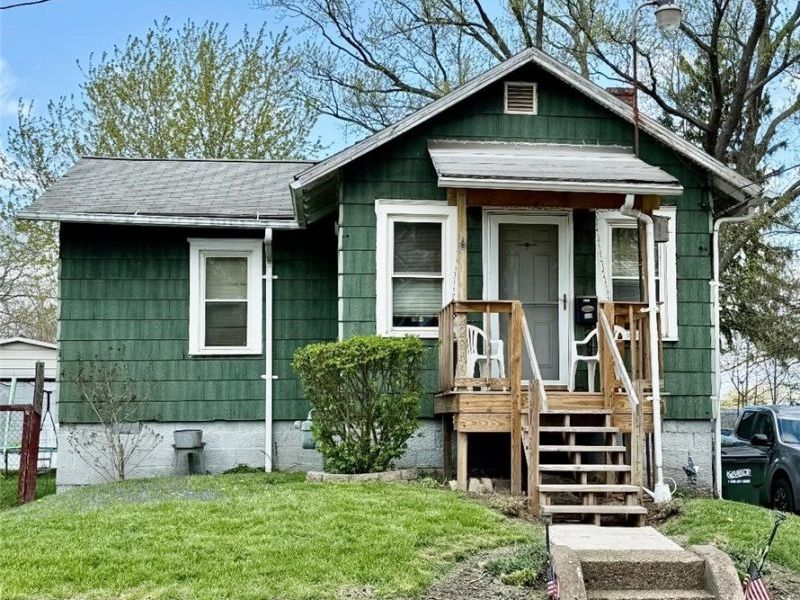 22846 Norman Avenue, Alliance, OH 44401 Photo 1