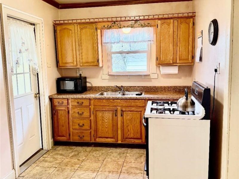 22846 Norman Avenue, Alliance, OH 44401 Photo 11