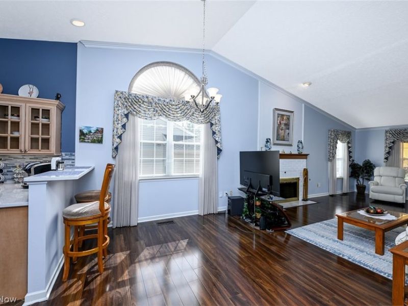 923 Elizabeth Court, Cuyahoga Falls, OH 44221 Photo 11