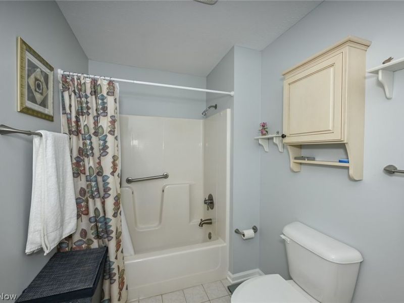 923 Elizabeth Court, Cuyahoga Falls, OH 44221 Photo 25