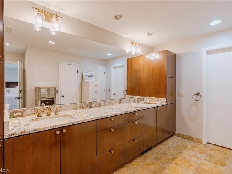 8 Louis Drive, Pepper Pike, OH 44124 Photo 24