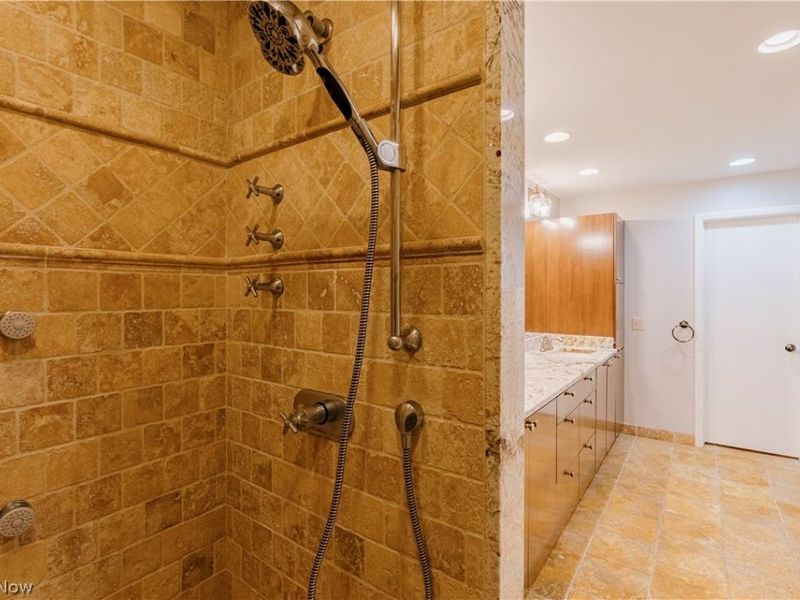 8 Louis Drive, Pepper Pike, OH 44124 Photo 26