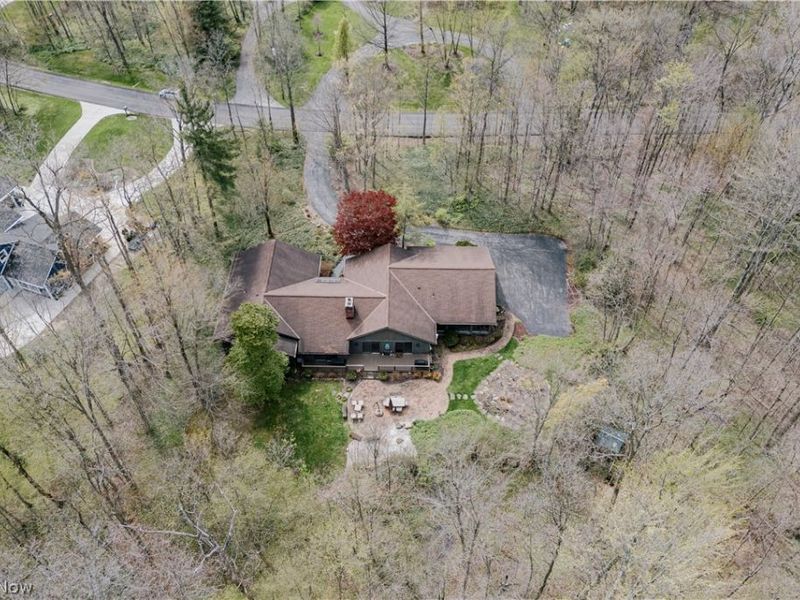 8 Louis Drive, Pepper Pike, OH 44124 Photo 35