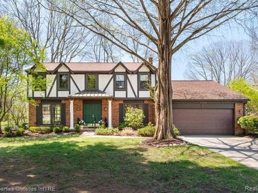 42559 Steepleview Street, Northville Twp, MI 48168