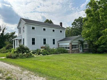 10470 N Rushton Road, Green Oak Twp, MI 48178