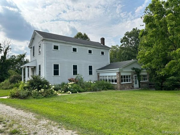 10470 N Rushton Road , Green Oak Twp, MI 48178