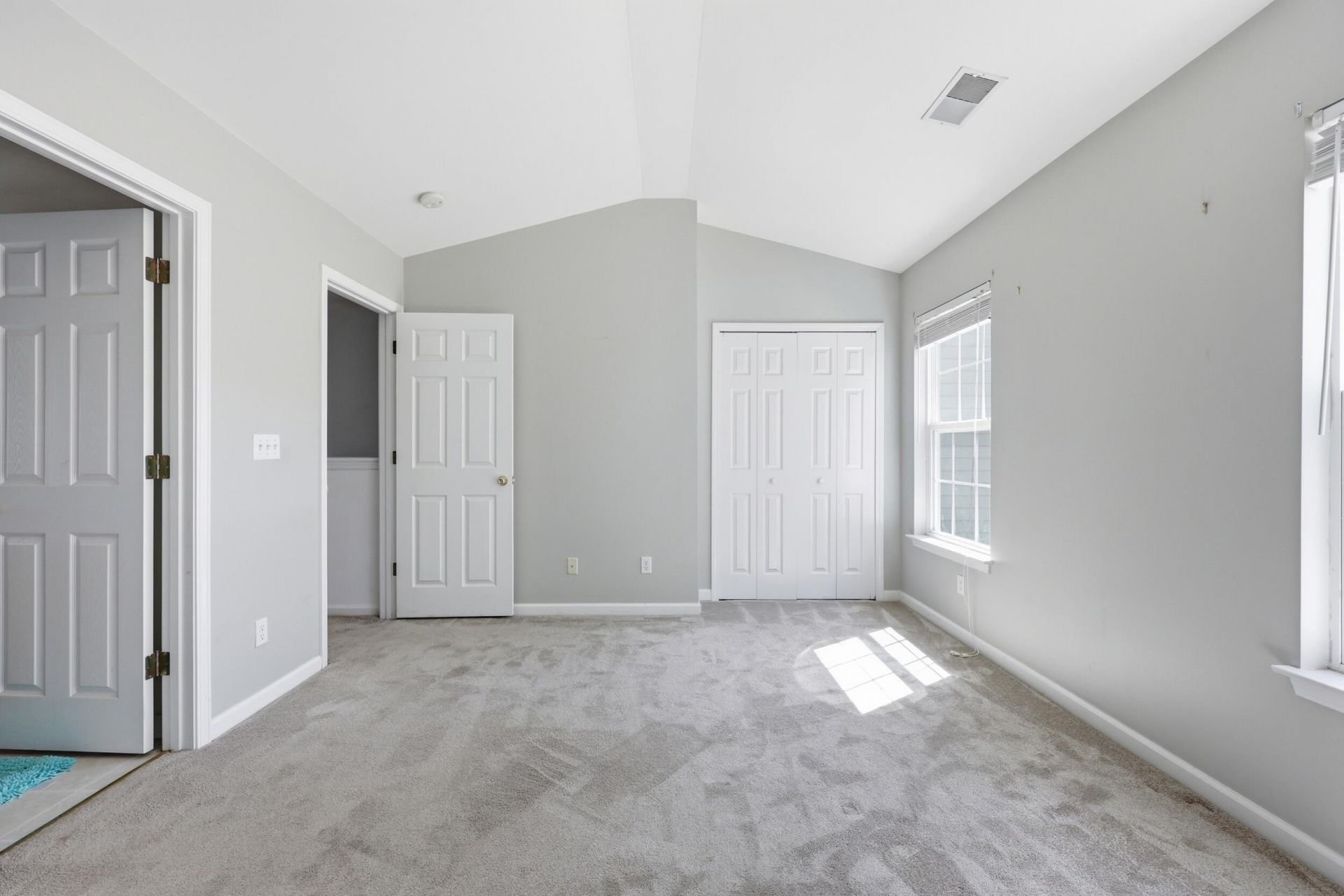 4826 Willow Brook Lane Photo 19