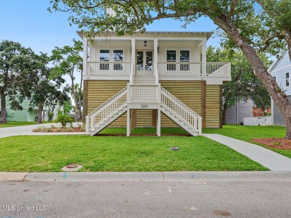 120 Beachview Drive, Pass Christian, MS 39571