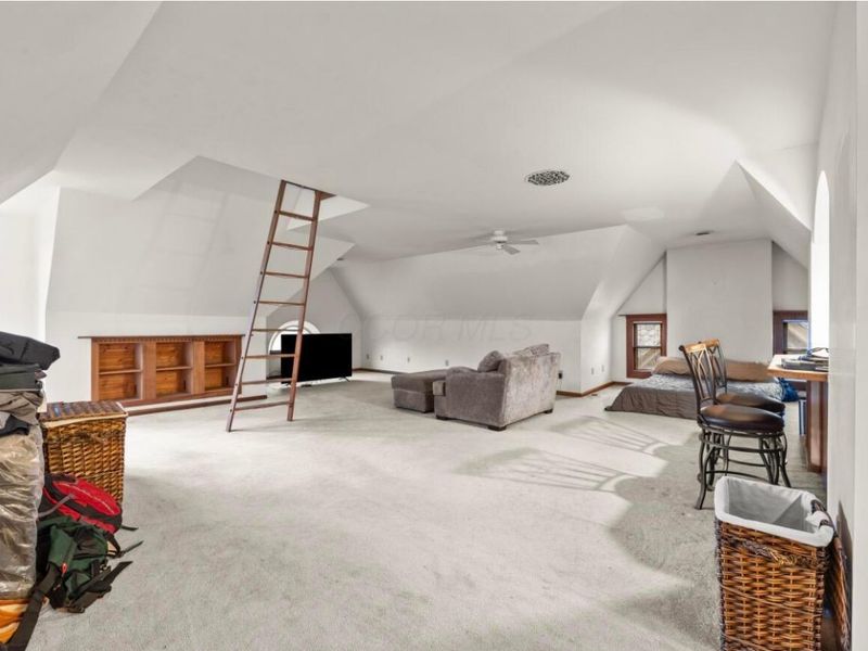 130 Buttles Avenue , Columbus, OH 43215 Photo 25