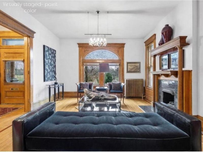 130 Buttles Avenue , Columbus, OH 43215 Photo 3