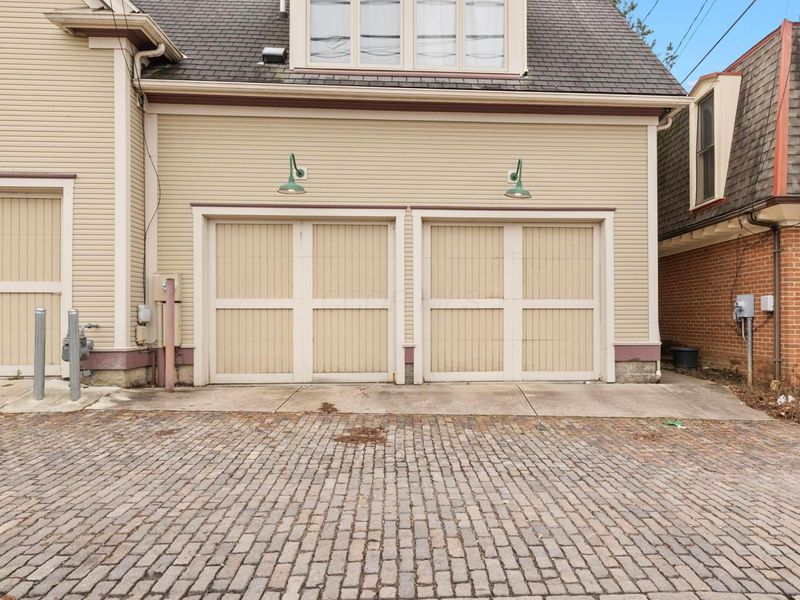 130 Buttles Avenue , Columbus, OH 43215 Photo 32