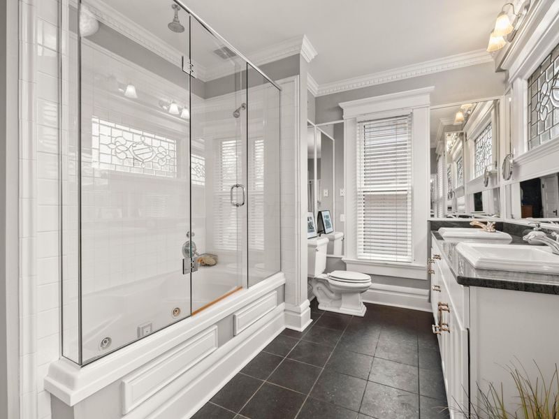 130 Buttles Avenue , Columbus, OH 43215 Photo 48