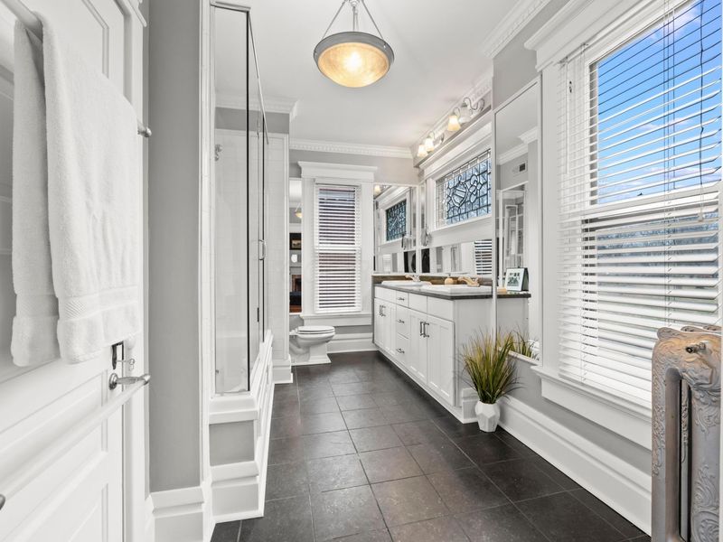 130 Buttles Avenue , Columbus, OH 43215 Photo 49