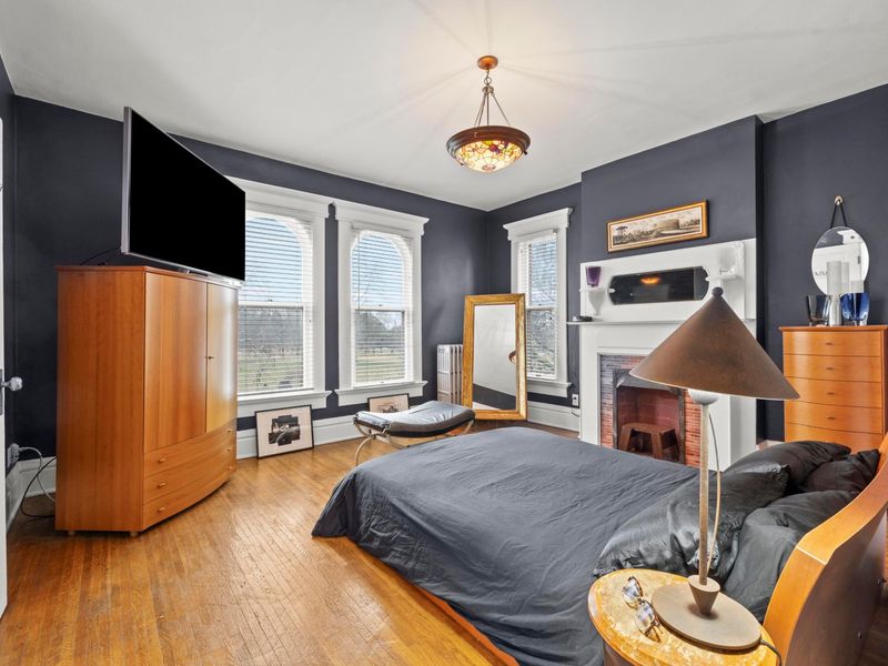 130 Buttles Avenue , Columbus, OH 43215 Photo 52