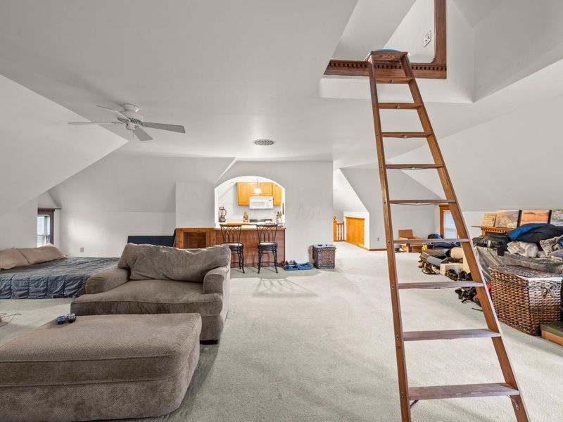 130 Buttles Avenue , Columbus, OH 43215 Photo 70