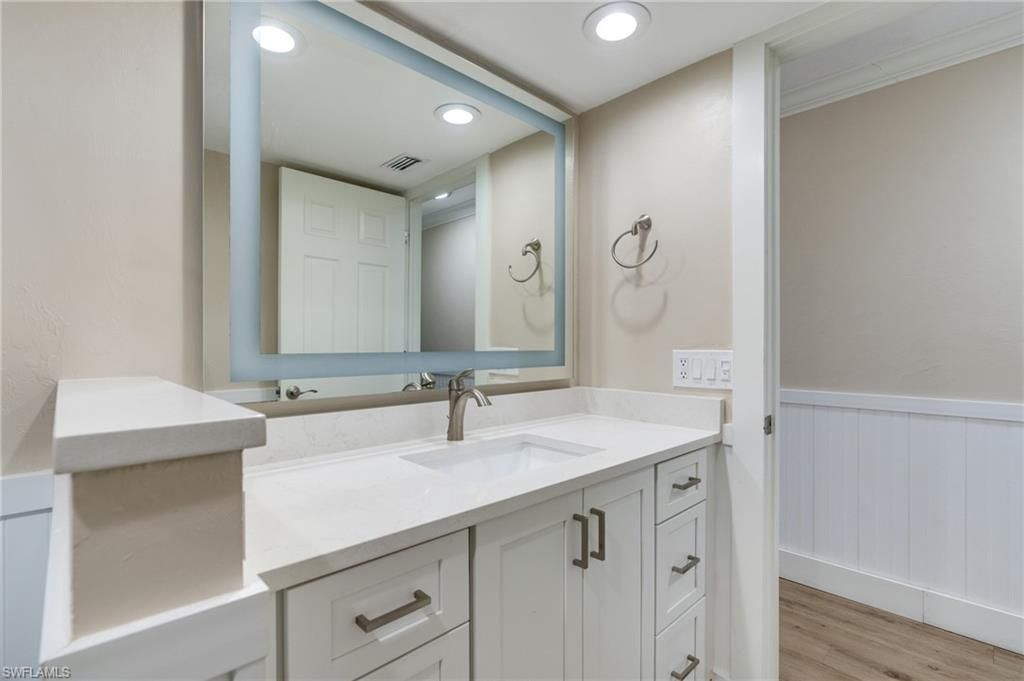 2216 Beach Villas, Captiva, FL 33924 Photo