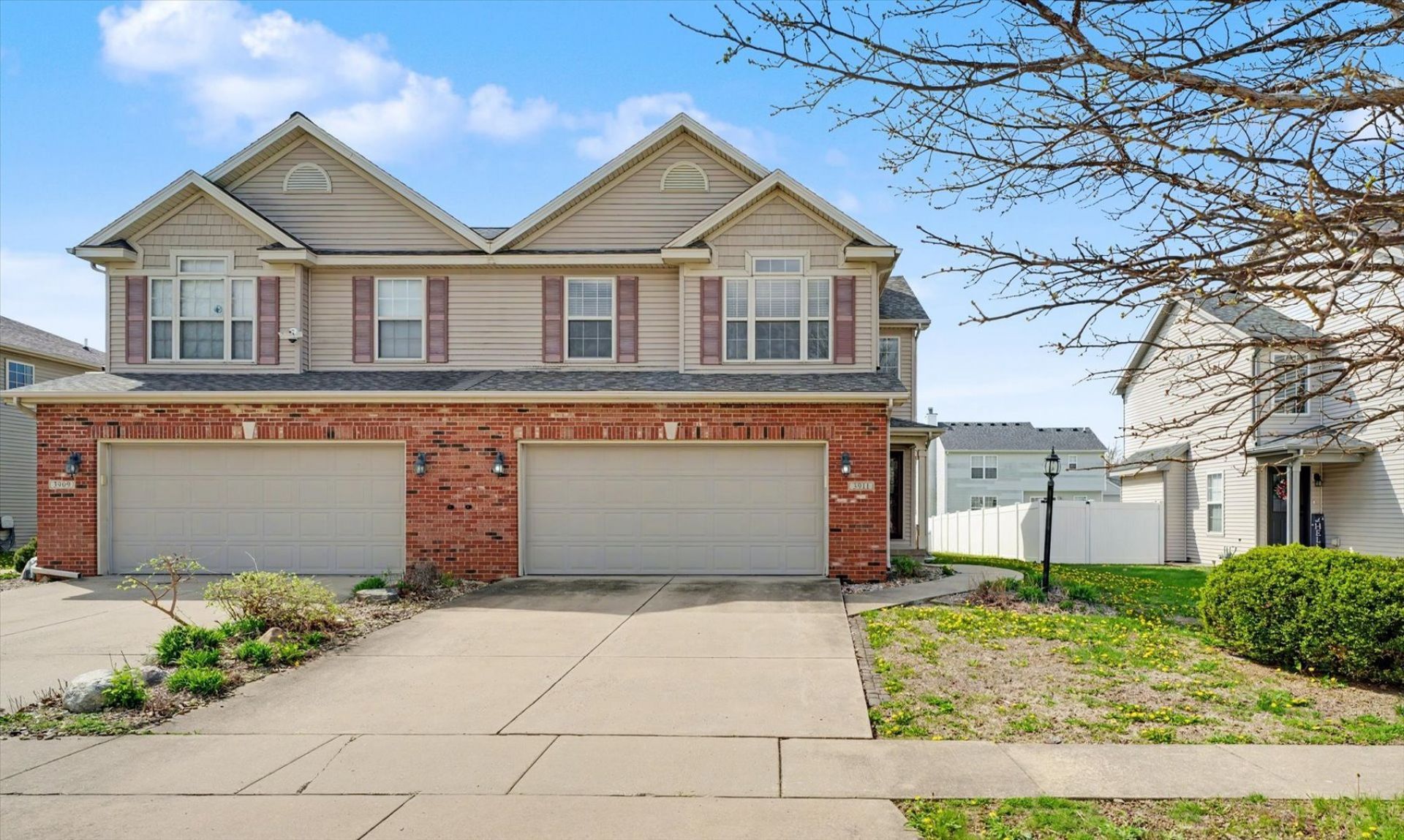 3911 SUMMER SAGE Court , Champaign, IL 61822