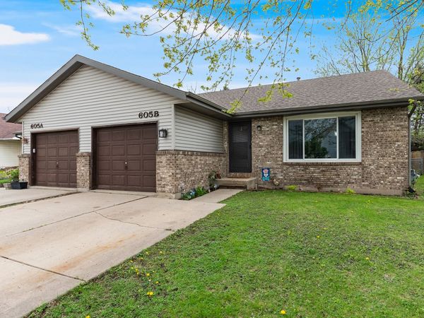 605 Davidson Drive , Unit B, Minooka, IL 60447