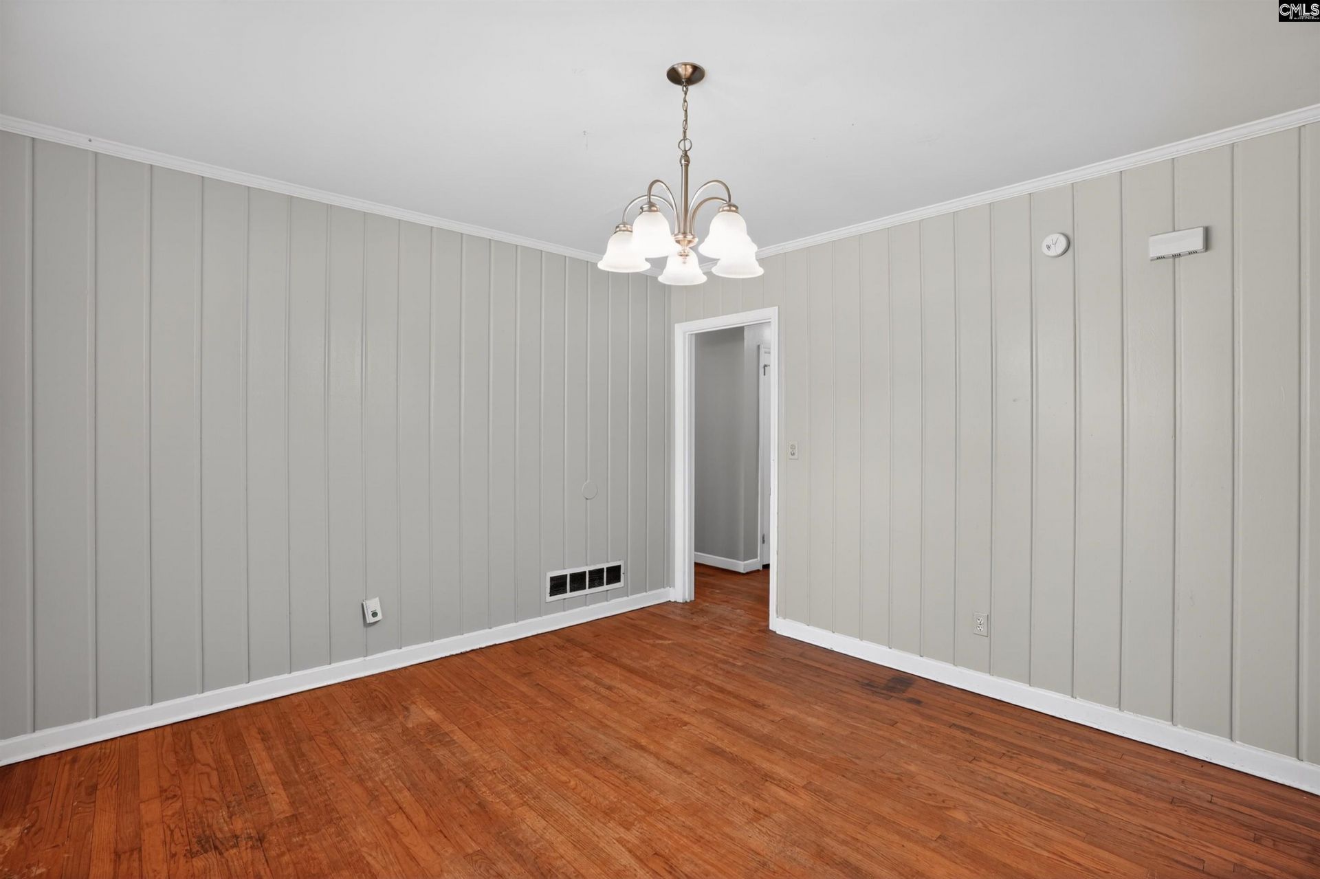 1015 Greenlawn Drive Photo 11