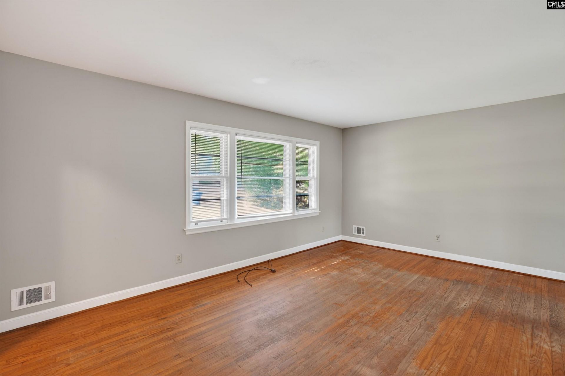 1015 Greenlawn Drive Photo 16