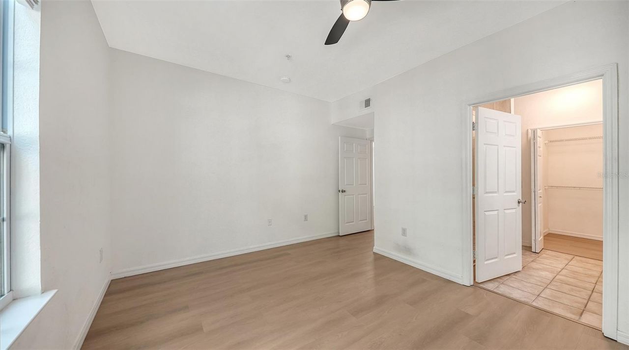 5561 Rosehill Road, Unit 104, Sarasota, FL 34233 Photo