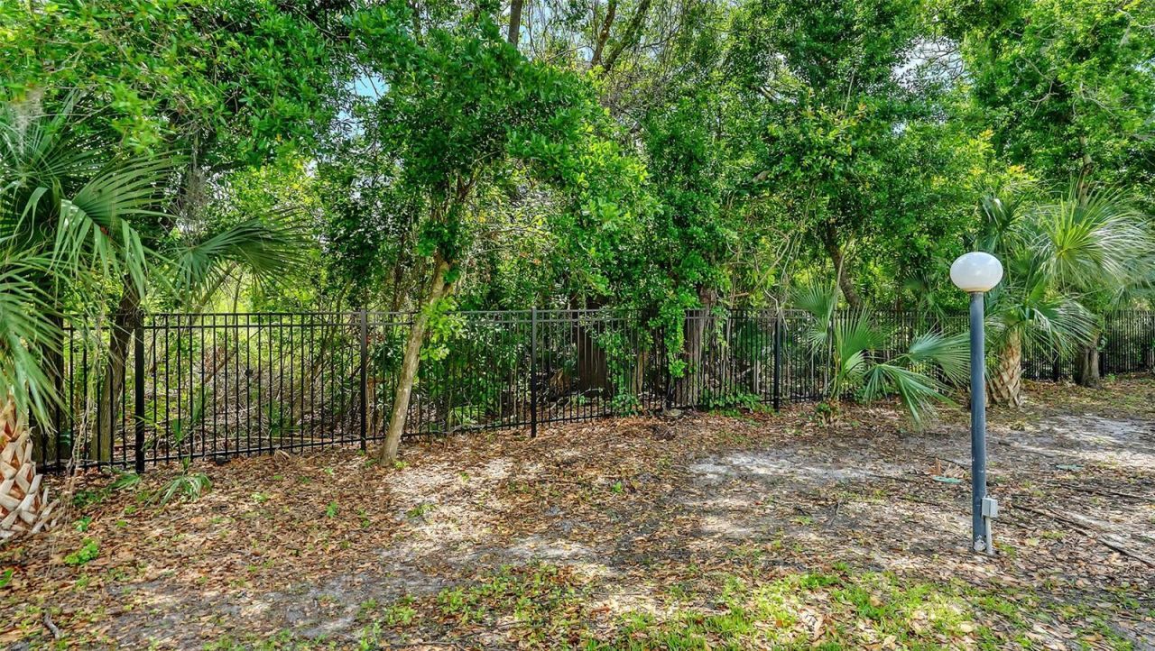 5561 Rosehill Road, Unit 104, Sarasota, FL 34233 Photo