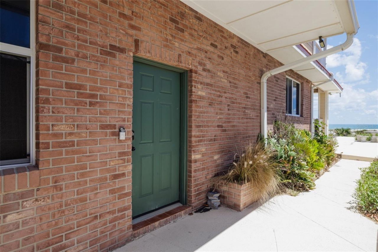 1413 N Atlantic Avenue, New Smyrna Beach, FL 32169 Photo