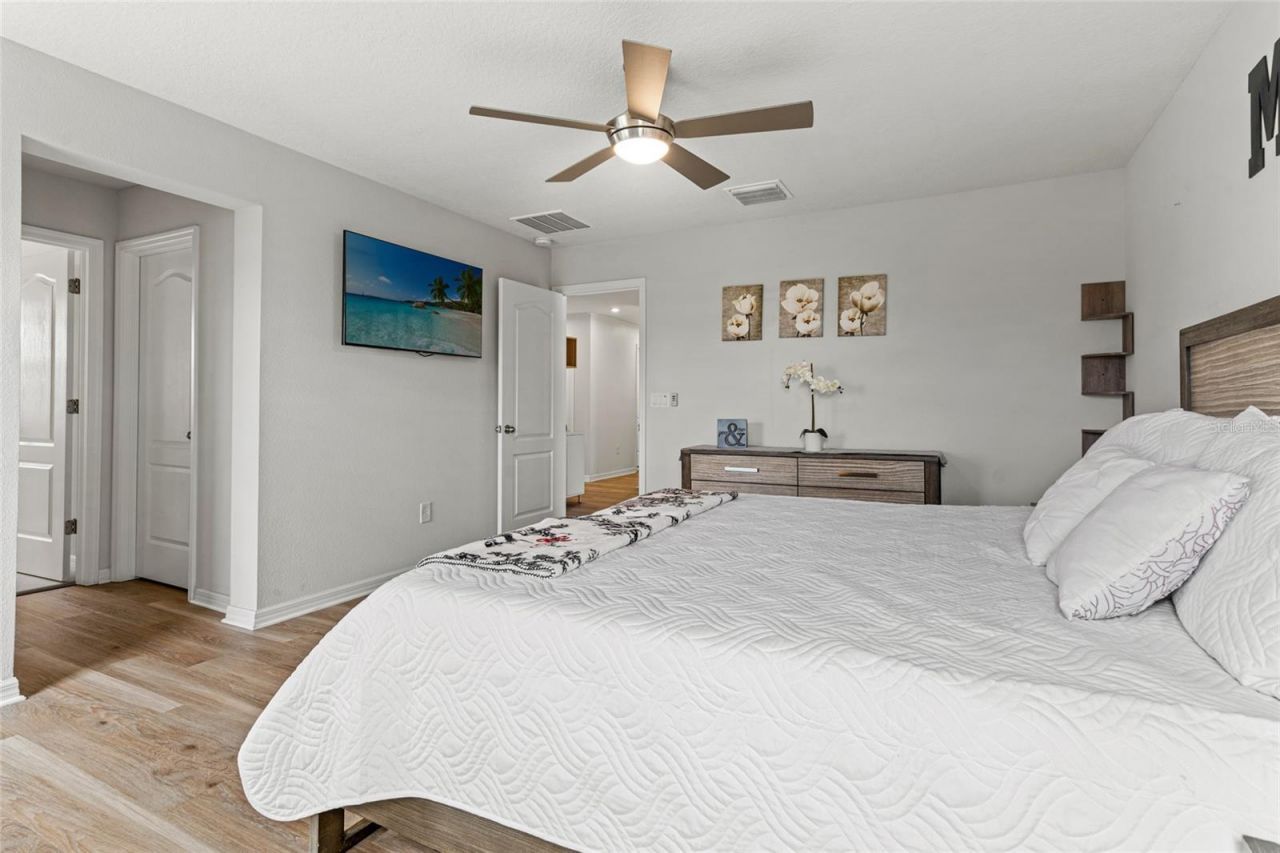 10480 Hawks Landing Drive, Land O Lakes, FL 34638 Photo