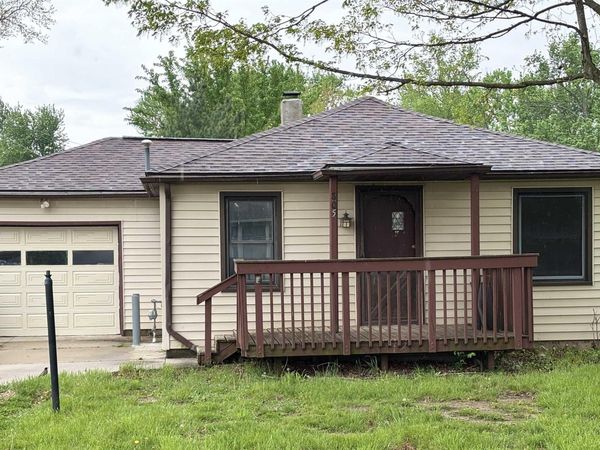 805 W Harvard Avenue, Muncie, IN 47304